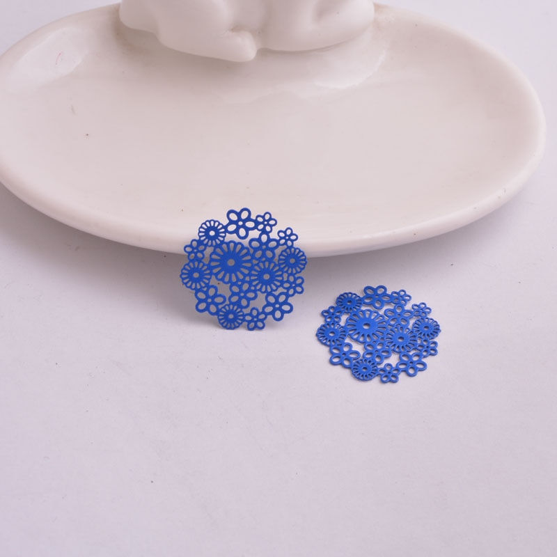 Thumbnail: 2 flower prints - 22 mm - brass - 10 colors to choose from