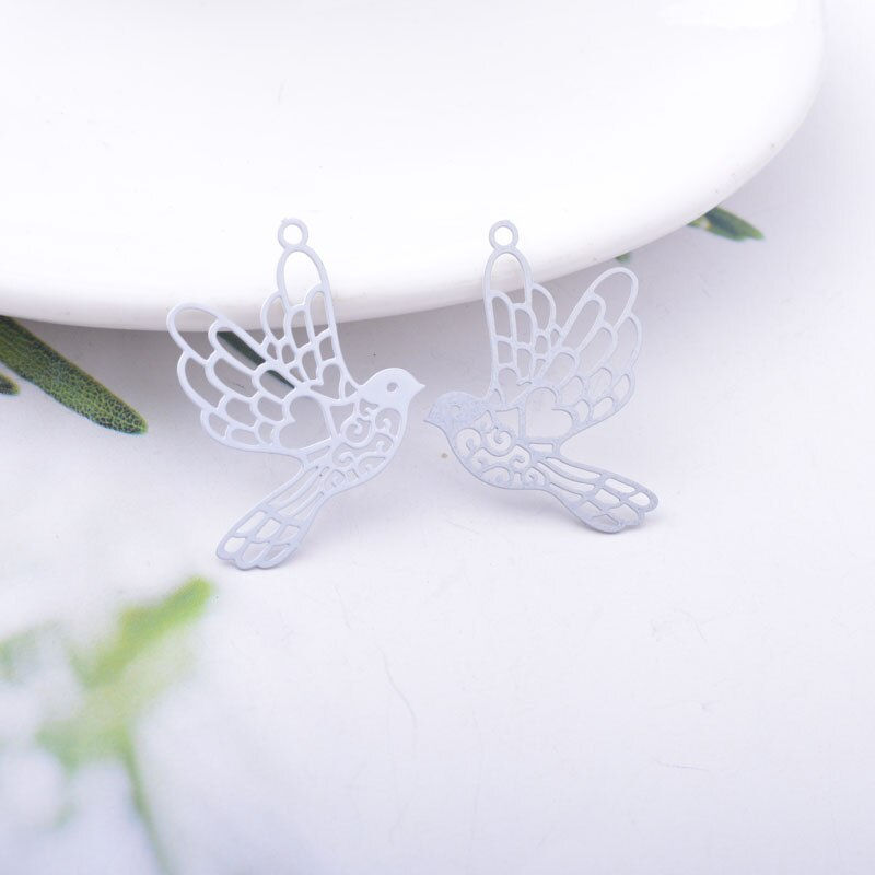 Miniature : 2 estampes colombe  - 28 x 22 mm - 10 coloris - laiton