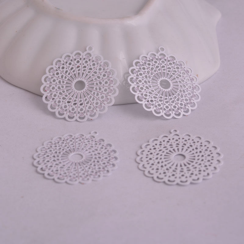 Miniatura: 2 estampes rondes - 25 x 28  mm - laiton - 8 coloris