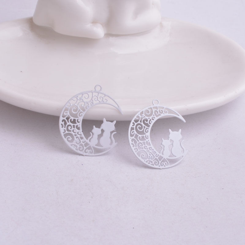 Thumbnail: 2 cat prints - 25 x 21 mm - brass - 10 colors to choose from