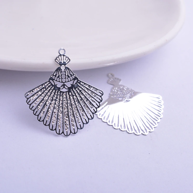 Miniature : 2 estampes pompon - 28 x 26 mm - 8 coloris - laiton