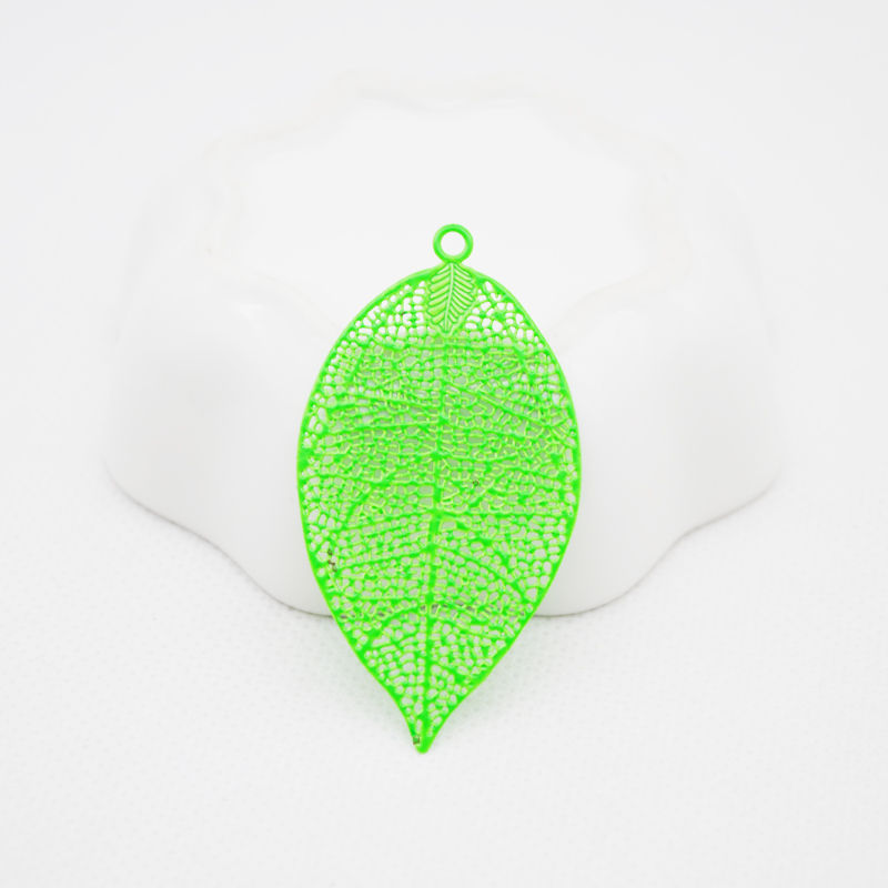 Miniature : 2 estampes feuilles  49 x 26 mm - laiton peint - 10 coloris