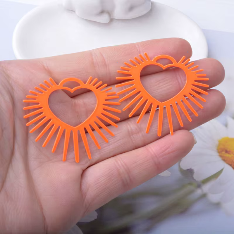 Miniature : 2 estampes coeur soleil  - 43 x 37 mm - 11 coloris - laiton