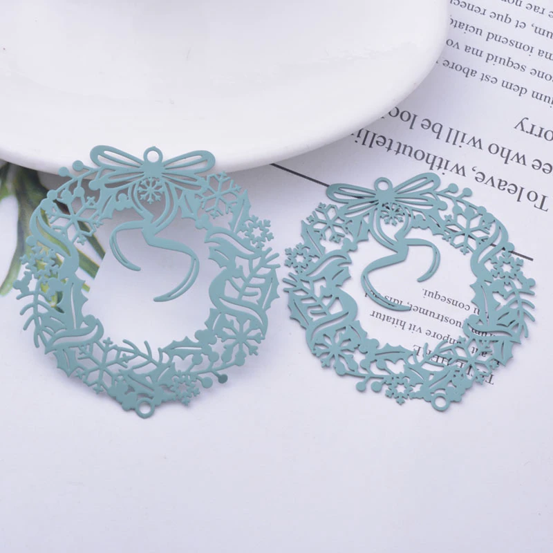 Miniatura: 2 estampes couronne de noël -  49 x 46 mm - 10 coloris - laiton
