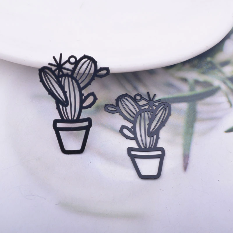 Miniature : 2 estampes cactus  - 31 x 22 mm - 10 coloris - laiton