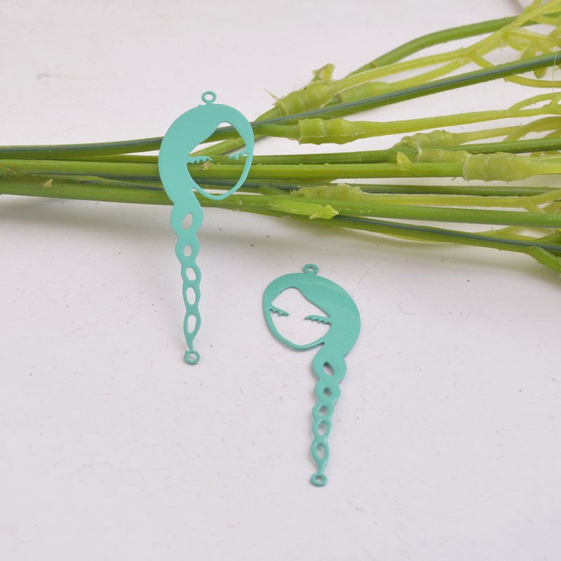 Miniatura: 2 estampes femme à la tresse - 49 x 15 mm - laiton - 9 coloris au choix