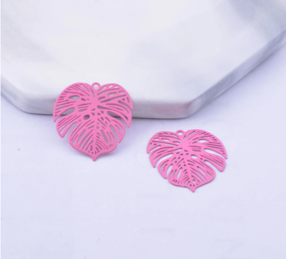 Miniature : 2 estampes feuilles monstera - 19 x 19 mm - laiton peint - 12 coloris