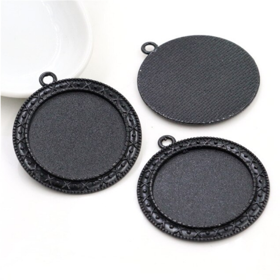 Miniature : 30 mm - pendentif  rond - métal  - 44 x 40 mm - 3 coloris