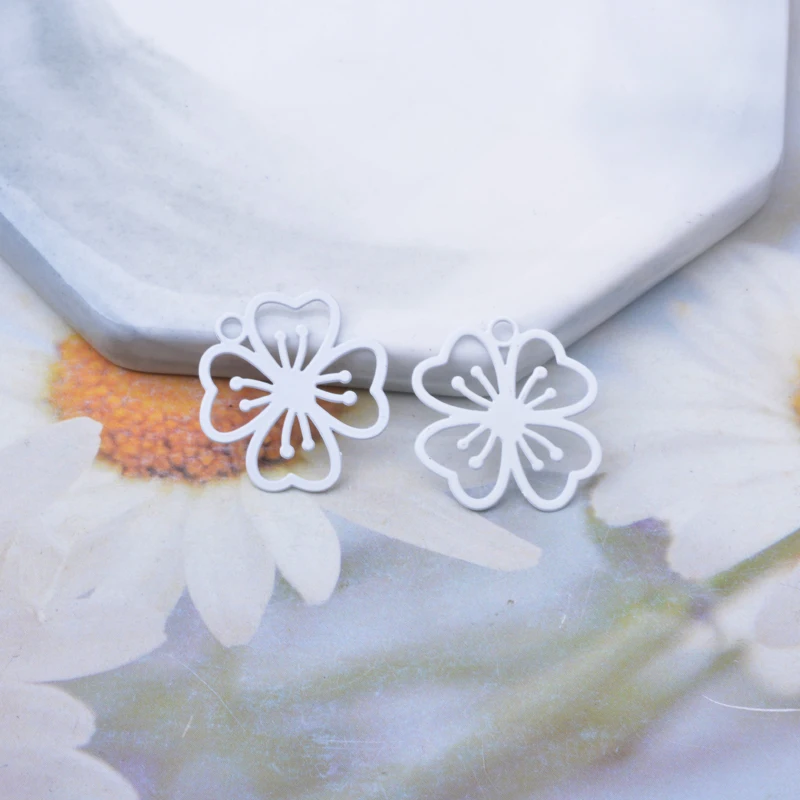 Miniatura: 2 estampes fleur filigrane - 19 x 18 mm - laiton - 10 coloris
