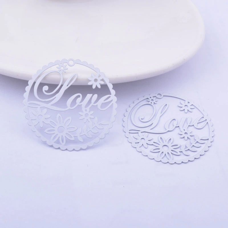 Miniature : 2 estampes rondes Love - 35 mm - laiton peint - 10 coloris