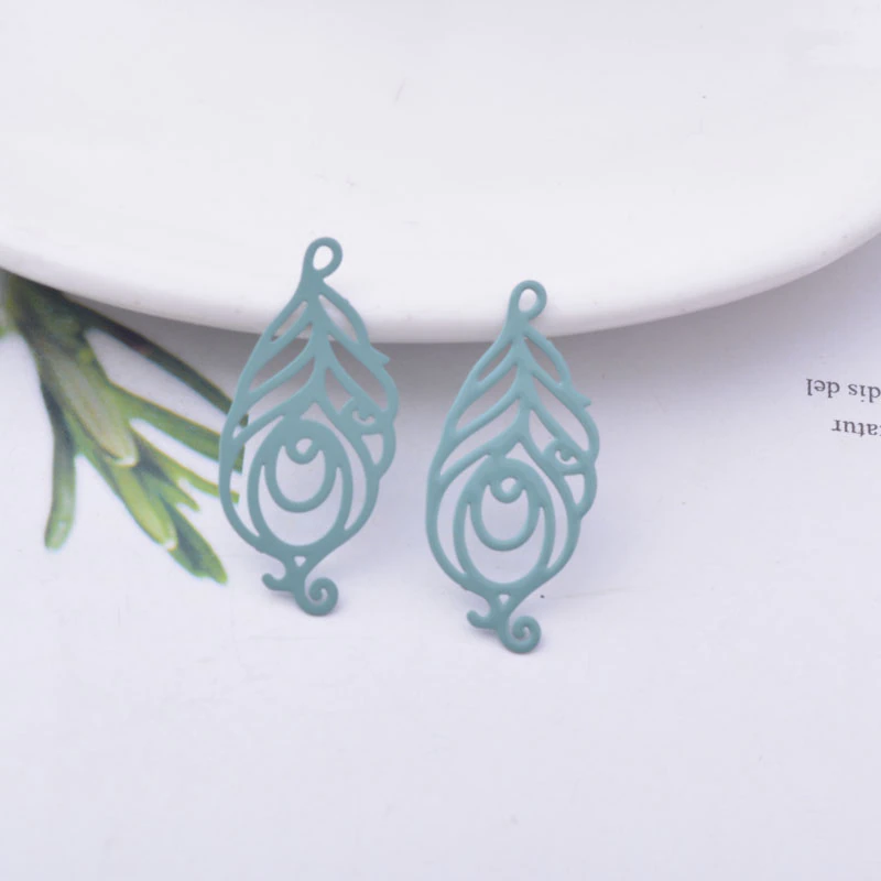 Thumbnail: 2 estampes plume de paon - 30 x 15 mm - laiton - 10 coloris