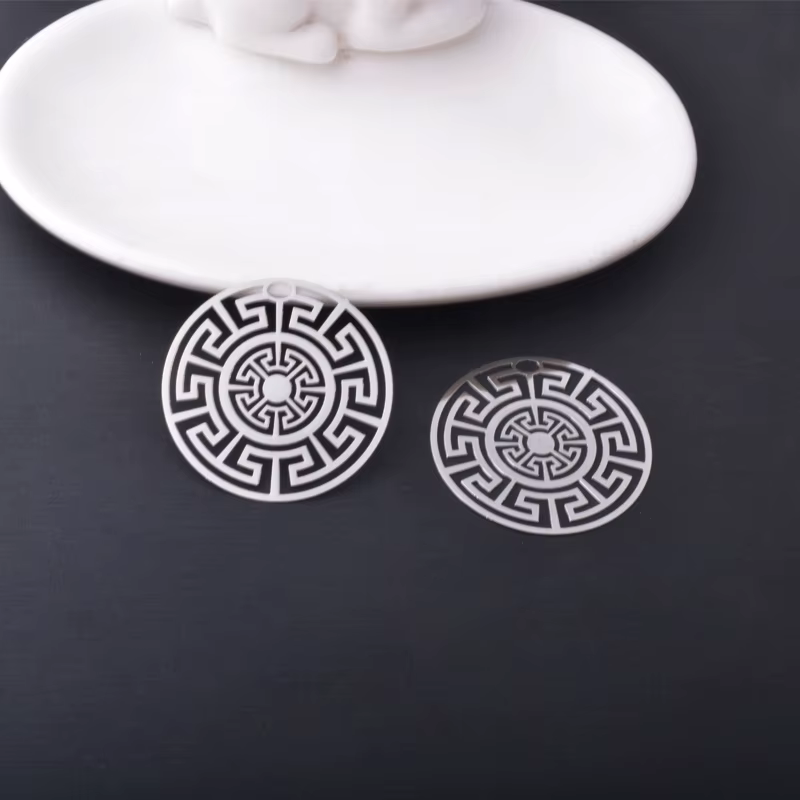 Miniature : 2 estampes rondes - 33 mm - 10 coloris - laiton