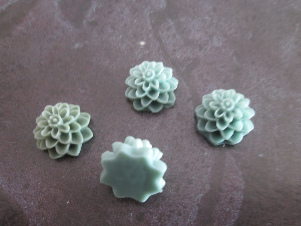 Miniaturbild: 2 cabochons fleur dahlia - 15 mm - en résine -  15 coloris