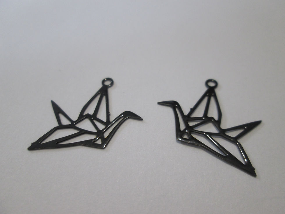 Miniature : 4 estampes grue - 20 x 17 mm - laiton peint - 12 coloris