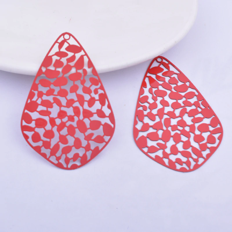 Miniature : 2 estampes gouttes ajourées 53 x 36 mm - laiton peint - 14 coloris au choix