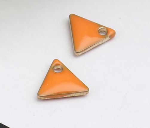 Thumbnail: 4 triangle enamel sequins - 5 x 5 mm - 15 colors