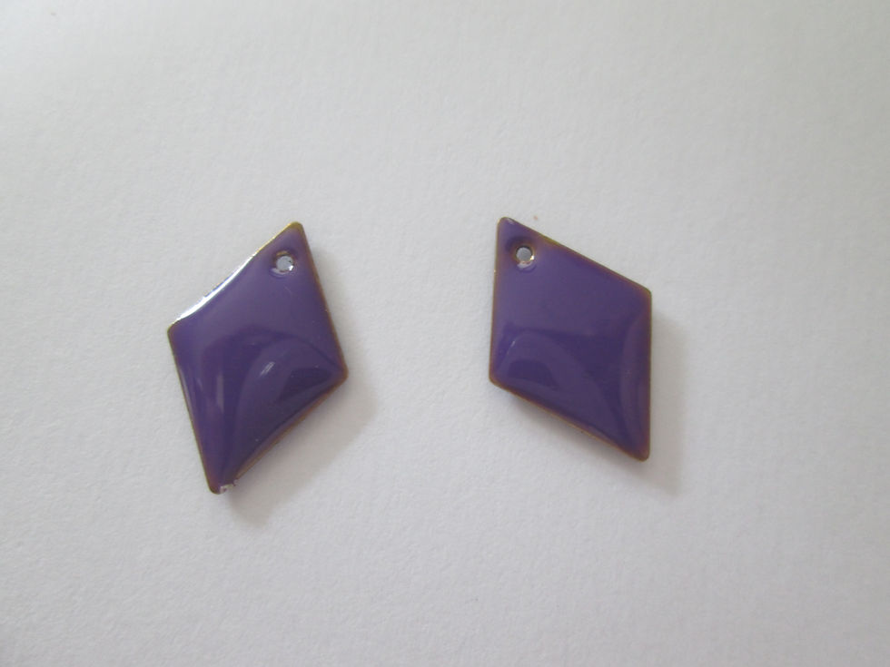 Thumbnail: 2 diamond-enamelled sequins - 16 x 11