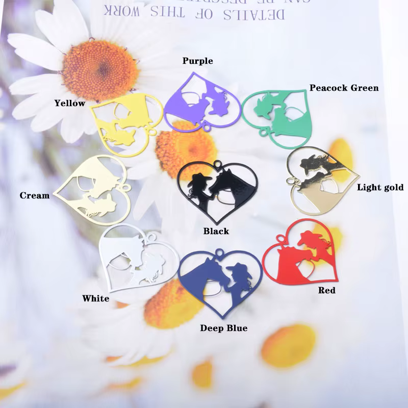 Thumbnail: 2 estampes coeur fille au cheval - 32 x 30 mm - 10 coloris - laiton