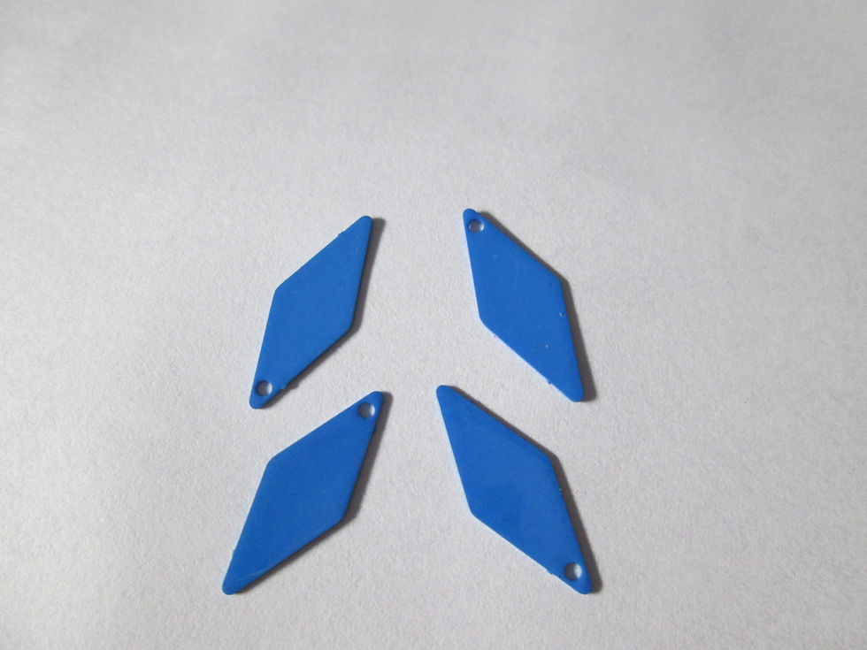 Miniatura: 4 estampes losanges - 18 x 6 mm - laiton peint - 10 coloris au choix