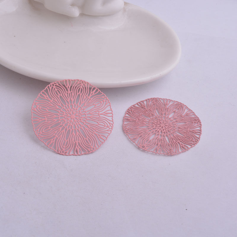 Thumbnail: 2 round stamps - 40 mm - painted brass - 7 colors to choose from