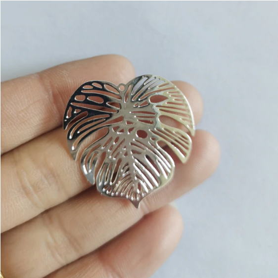 Miniatura: 2 estampes feuilles - 32 x 32 mm - laiton peint - 15 coloris