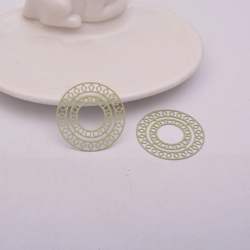 Miniatura: 2 estampes rondes  - 30 mm - laiton peint -  8 coloris au choix