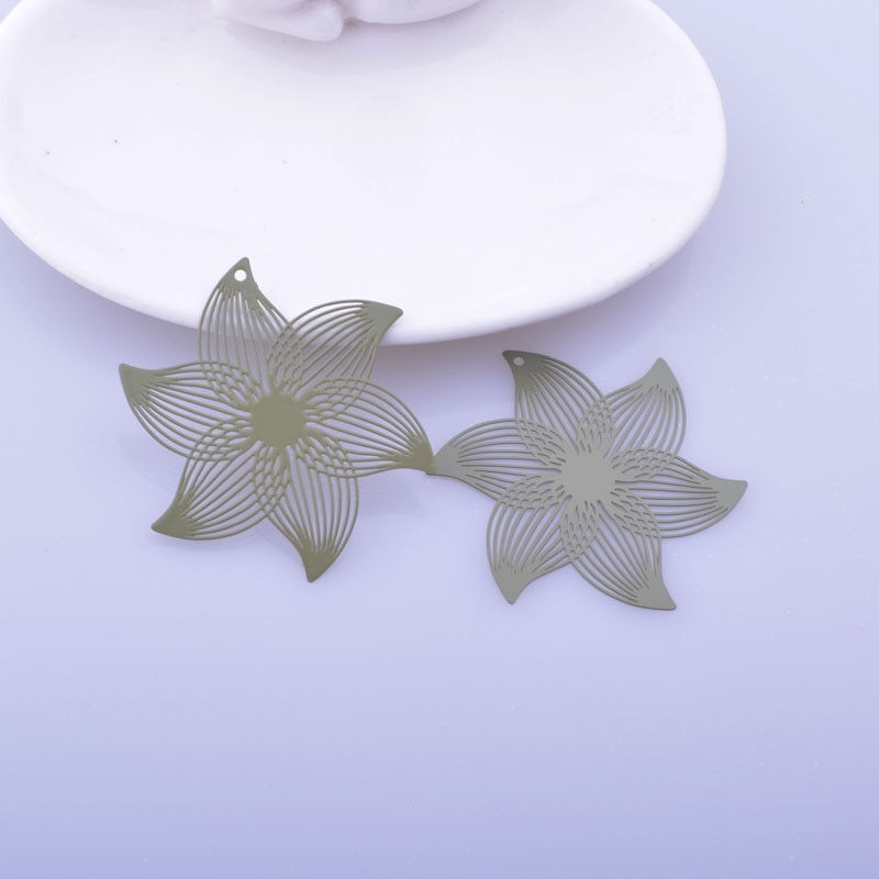 Miniatura: 2 estampes fleurs - 45 x 45  mm - laiton - 12 coloris au choix