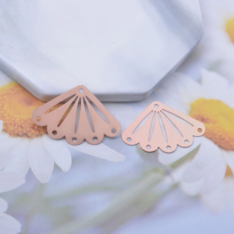 Miniature : 2 estampes éventail - 32 x 22 mm - 8 coloris - laiton