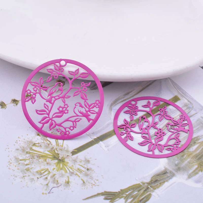 Miniature : 2 estampes rondes oiseaux sur leurs branches - 30 mm - laiton peint -  8 coloris