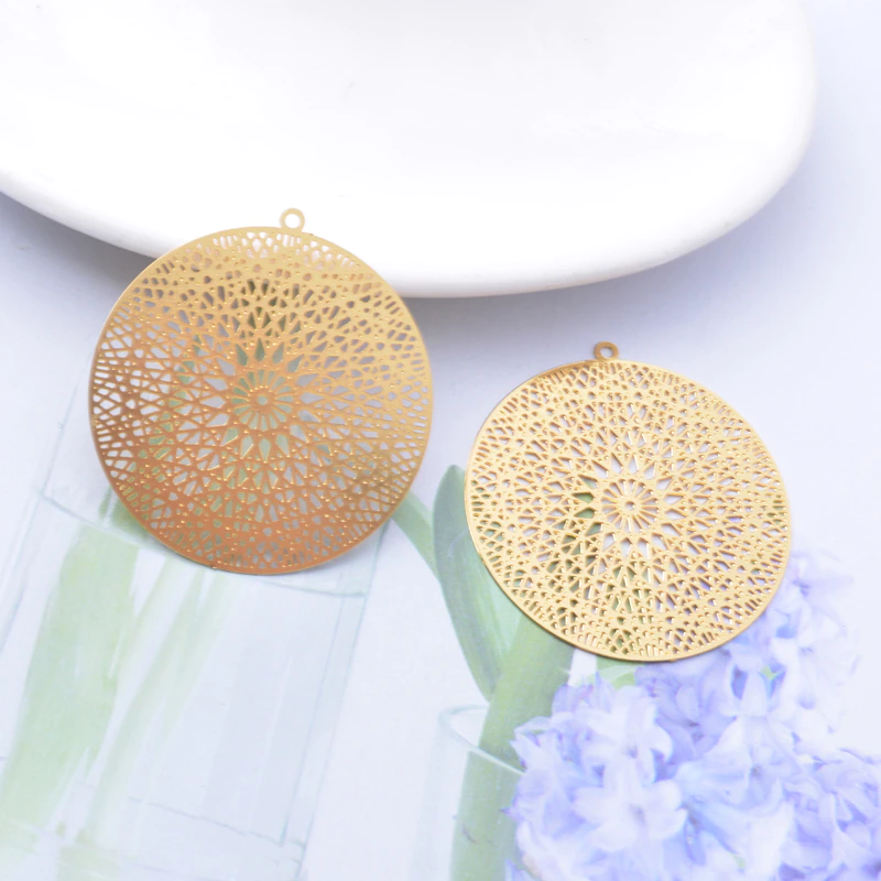 Miniature : 2 estampes rondes - 37 x 35 mm - 10 coloris - laiton