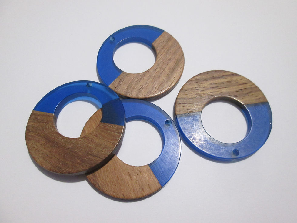Miniatura: 2 pendentifs créoles -  bois et résine - 38 mm - 11 coloris