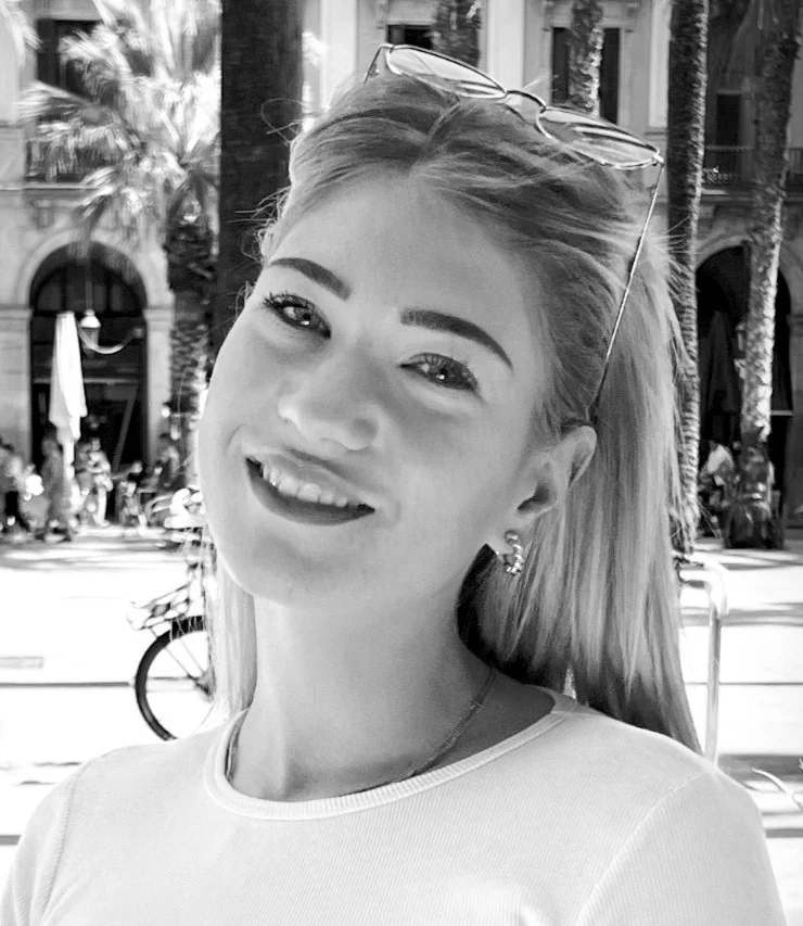 LARA KUNZE