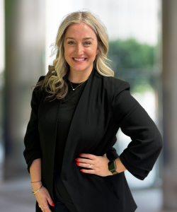 Samantha 2 (002).png