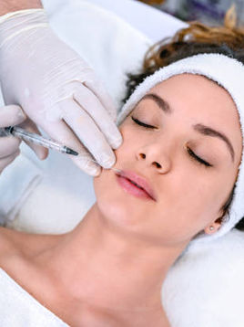 احصل على جمال طبيعي مع حقن الفيلر في أبو ظبي