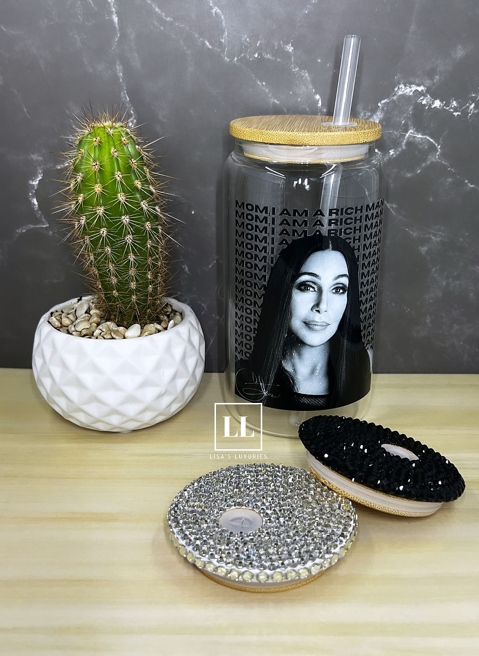 Thumbnail: Cher Glass Libby Can