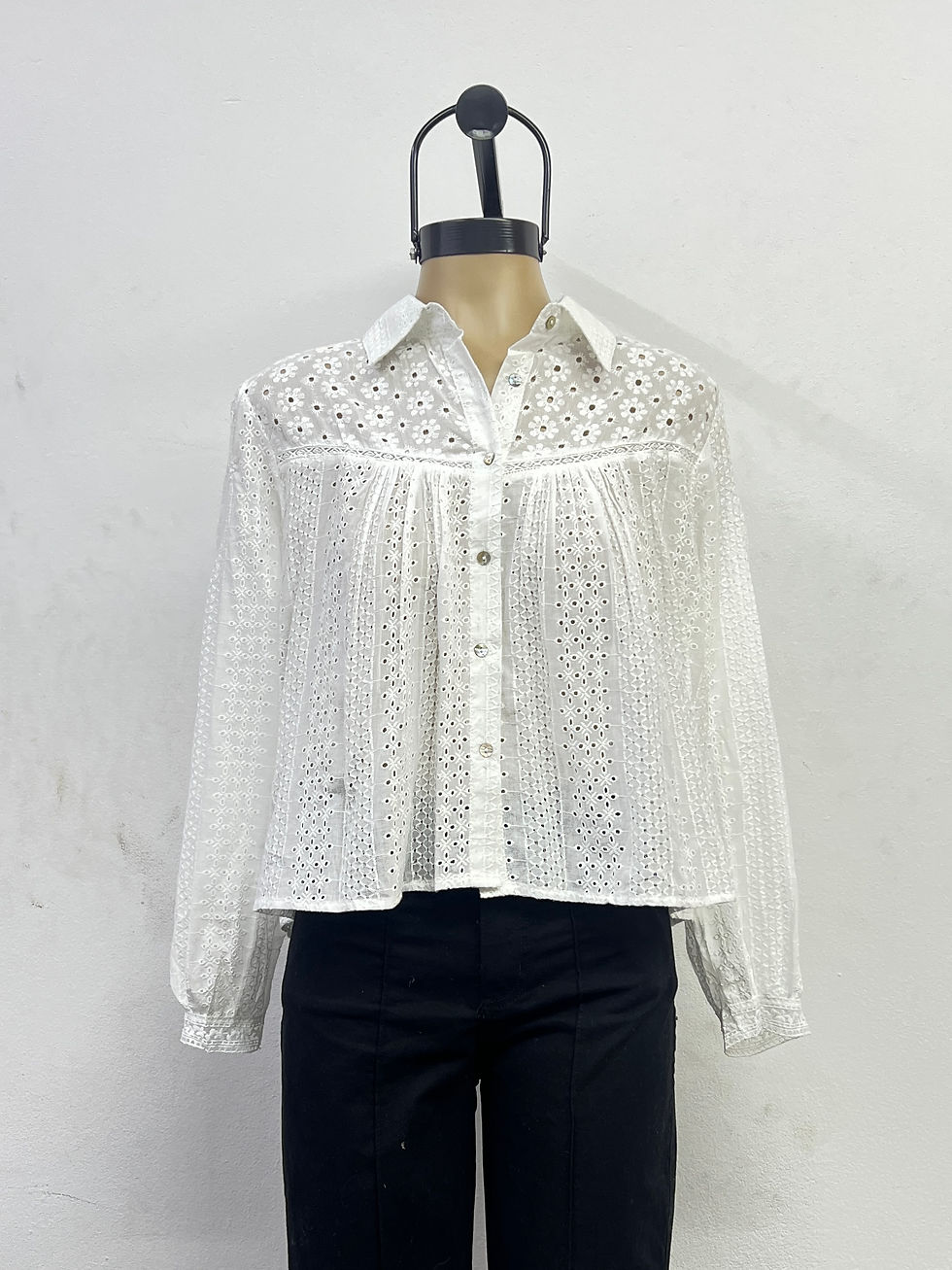 Miniatura: J636 - Camisa broderie