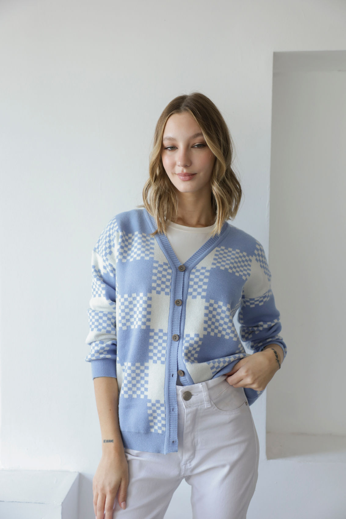 C006 - Cárdigan de bremer