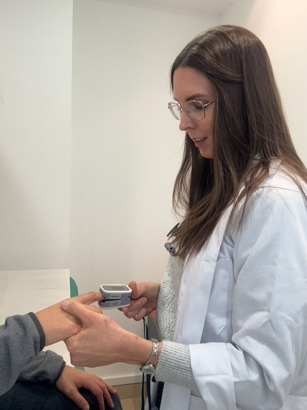 Dra. Cristina Díaz Magister explicando el Plan Médico Personal “Cuidarte"