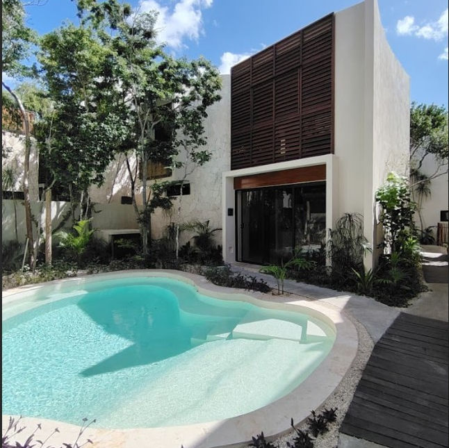 Venta de villa a solo 300 mts de la playa de Tulum