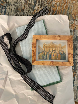 Thrifty Gift Wrap Idea