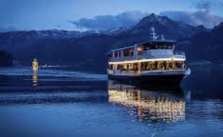 Wolfgang Lake Ferry