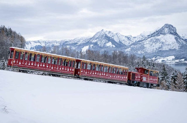  Schafberg Cog Advent Railway