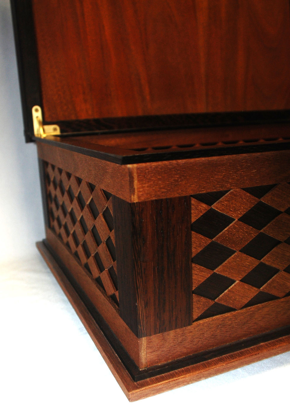 Thumbnail: Large, sophisticated, colorful treasure box.