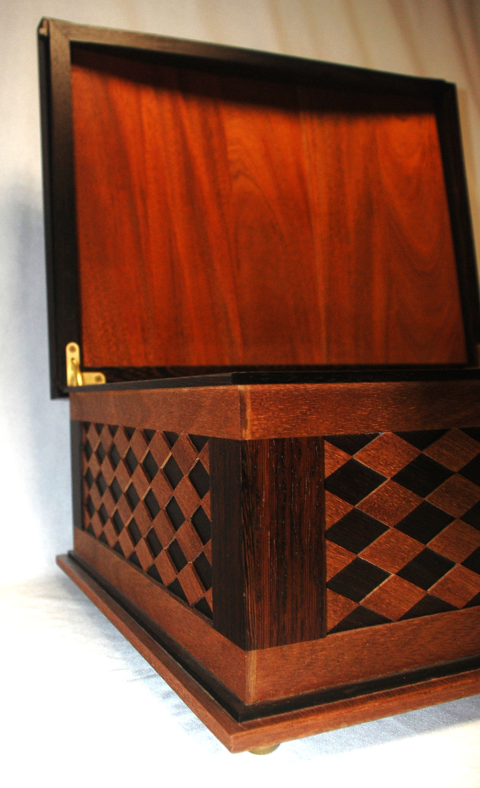 Thumbnail: Large, sophisticated, colorful treasure box.