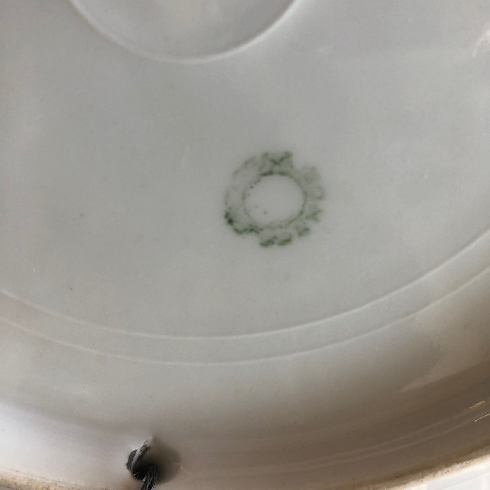 Thumbnail: Limoges Oiseaux Cabinet Plate Duo