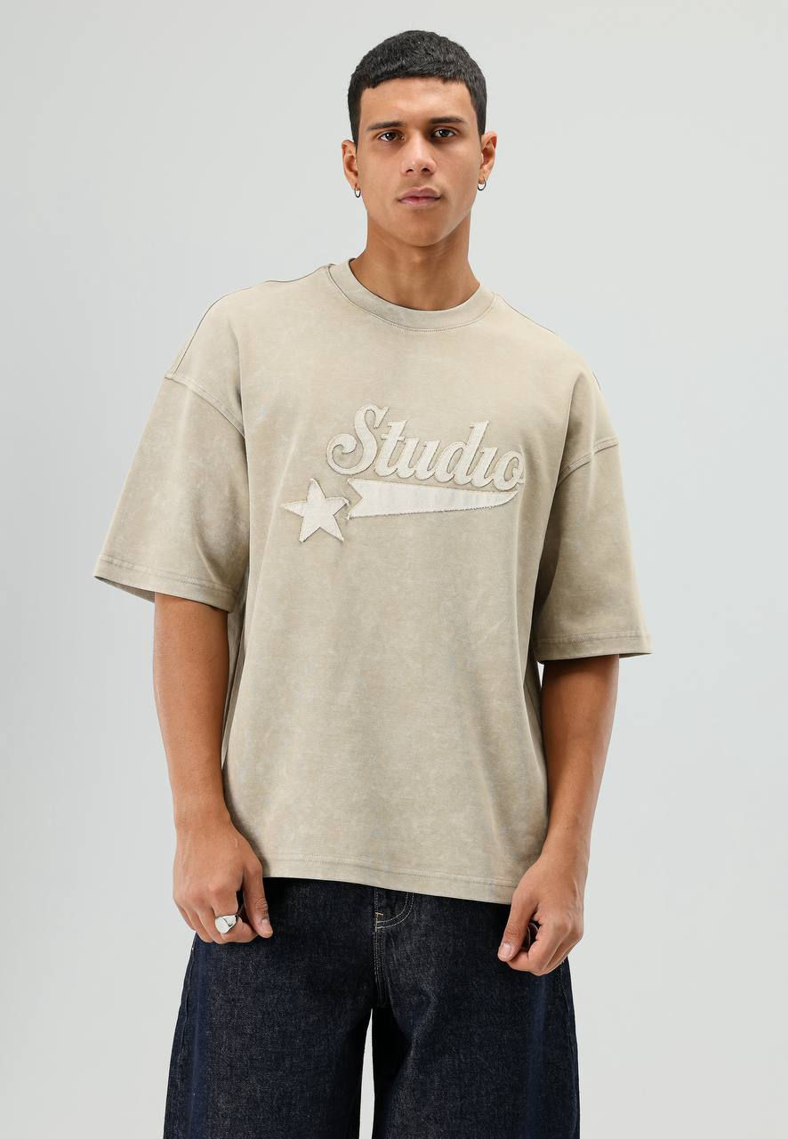 Thumbnail: Studio Oversized Tee – Sand