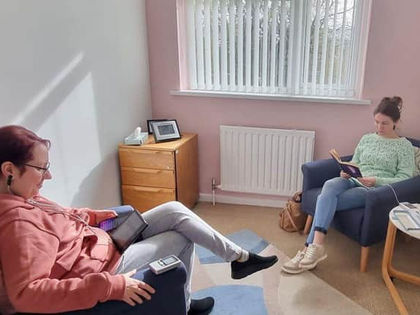 Northamptonshire Mind, en del av Mind Federation i UK, en ledande stiftelse inriktad på psykisk ohälsa, presenterar samarbete med Alpha-Stim för att erbjuda patienter CES-behandling mot ångest och dep