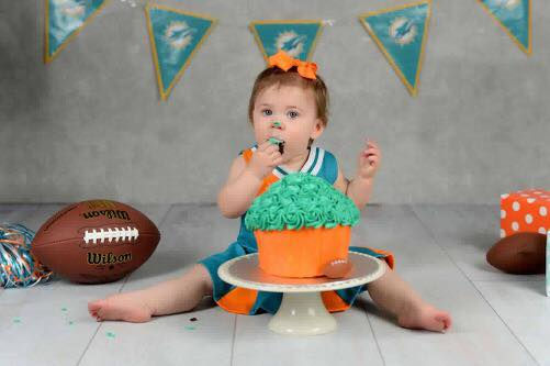 Giant Cupcake Cake for Cake Smash