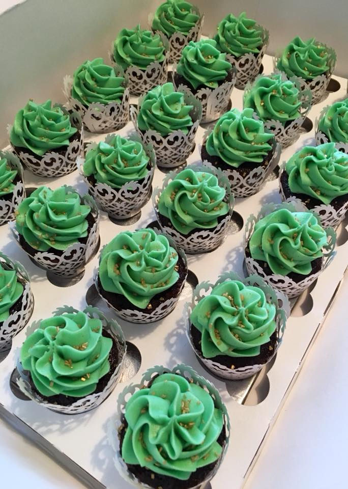 Mini Swirl Cupcakes with Lace