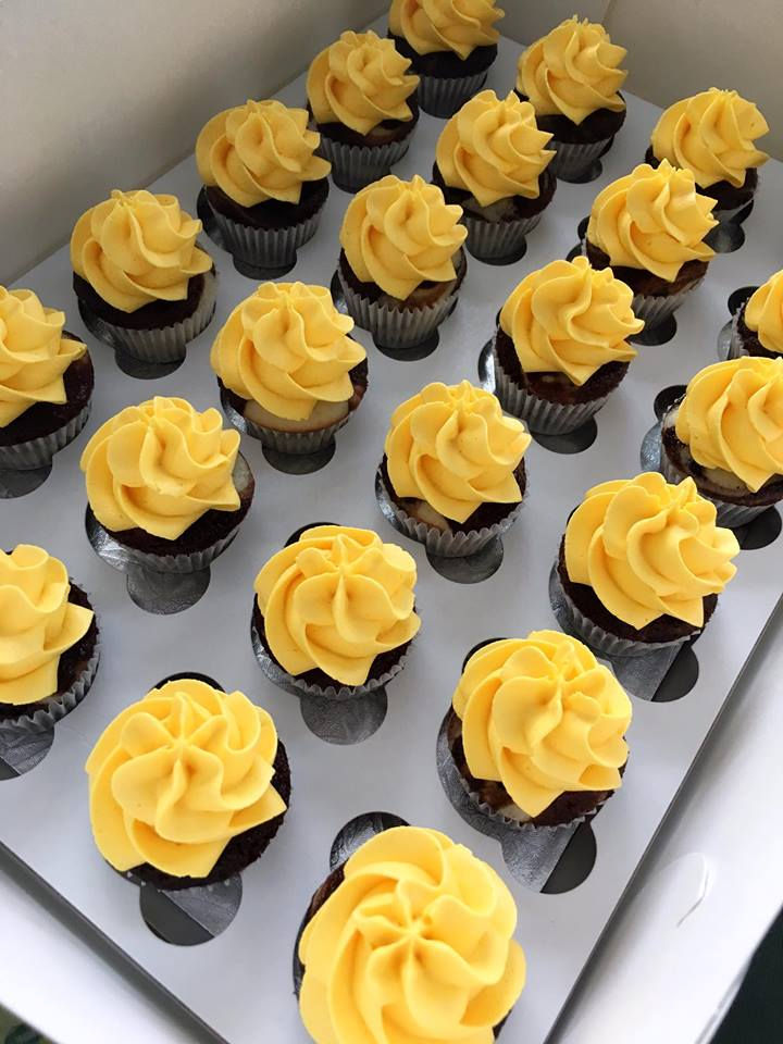 Mini Yellow Swirl Cupcakes